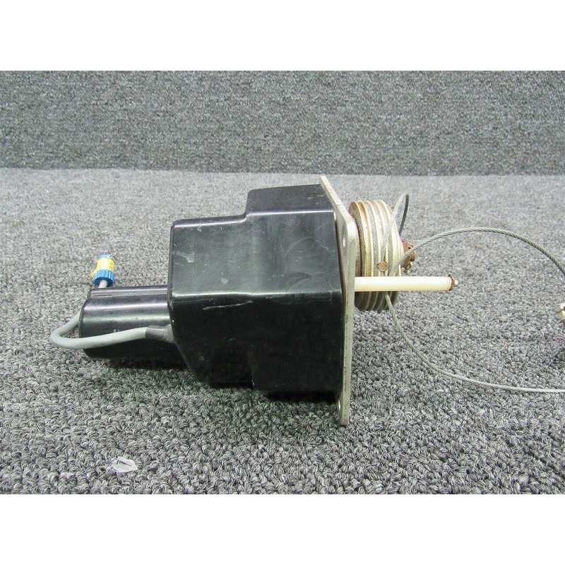 1C470-1-764P Beech 76 Edo-Aire Pitch Servo (Volts: 28)