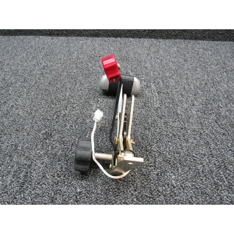 27971-004 Cirrus SR22T Engine Control Quadrant W/ Go Around Switch (Hours: 695.5)