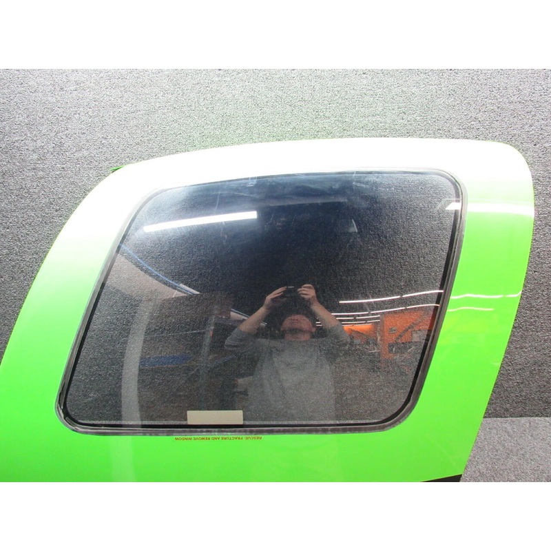 32918-003 (FSO: 32918-007) Cirrus SR22T Cabin Door Structure LH W/ Latch, Handle