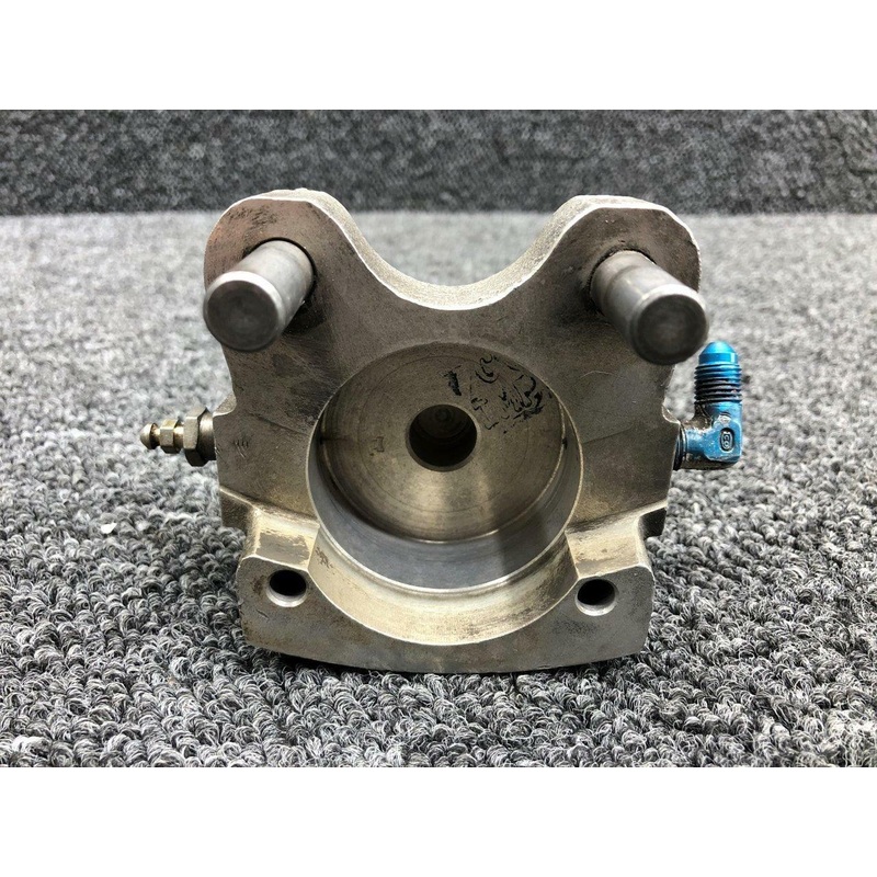 061-14100 Cessna 182 P/Q Cleveland Brake Caliper Housing (New Style) (PPP)