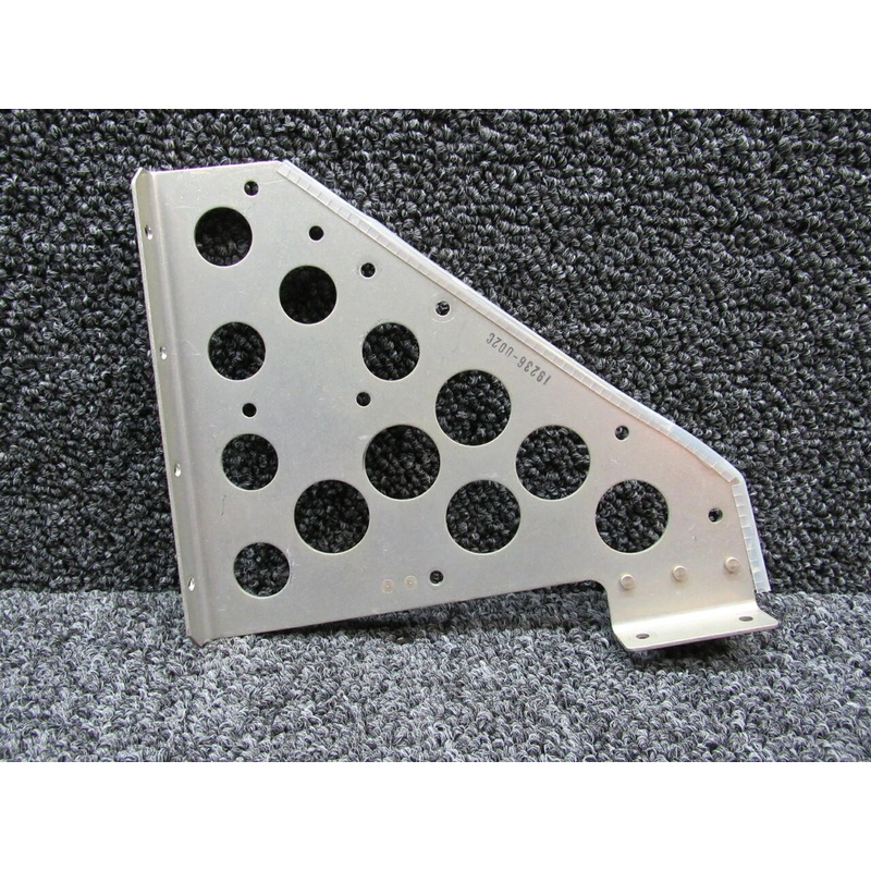 19236-002 (USE: 19236-002C) Cirrus SR22T Support Instrument Panel RH / Center
