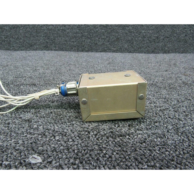 1A752 Beech 76 Edo-Aire Relay Box (Volts: 28)