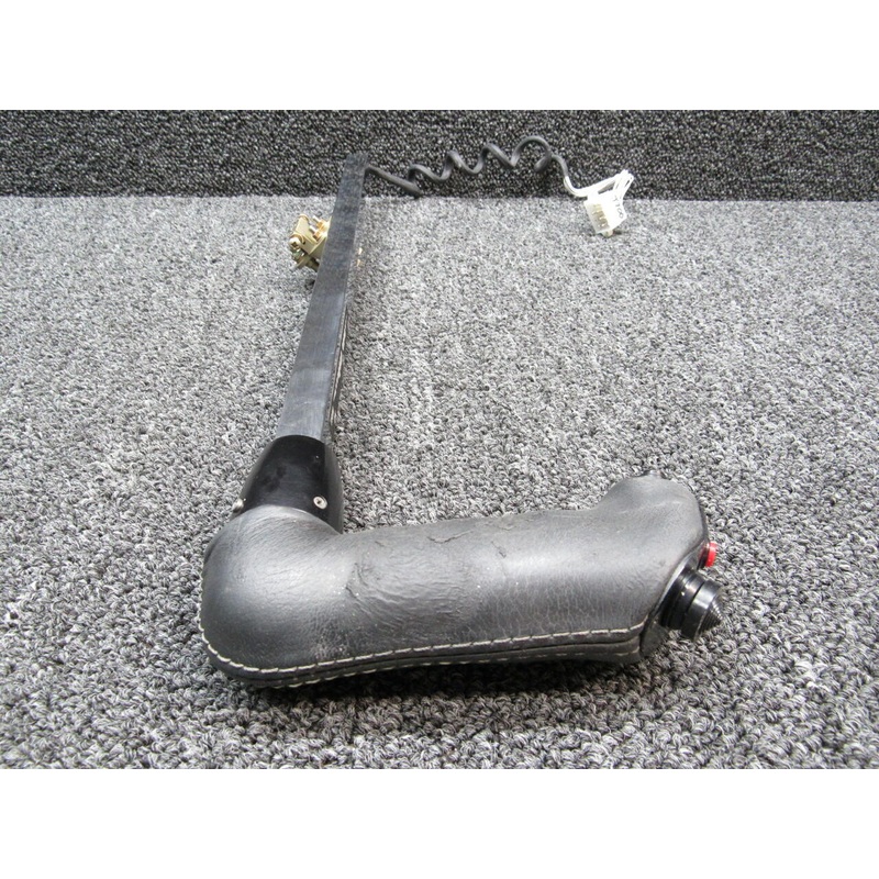 24578-001 / 13975-003 Cirrus SR22T Yoke Grip Assy W/ Yoke Tube LH (Hours: 695.5)