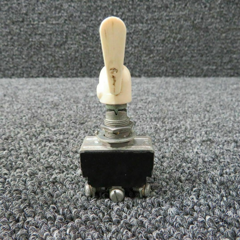 MS25126-B1 Beech V35B Flap Switch (Volts: 28)