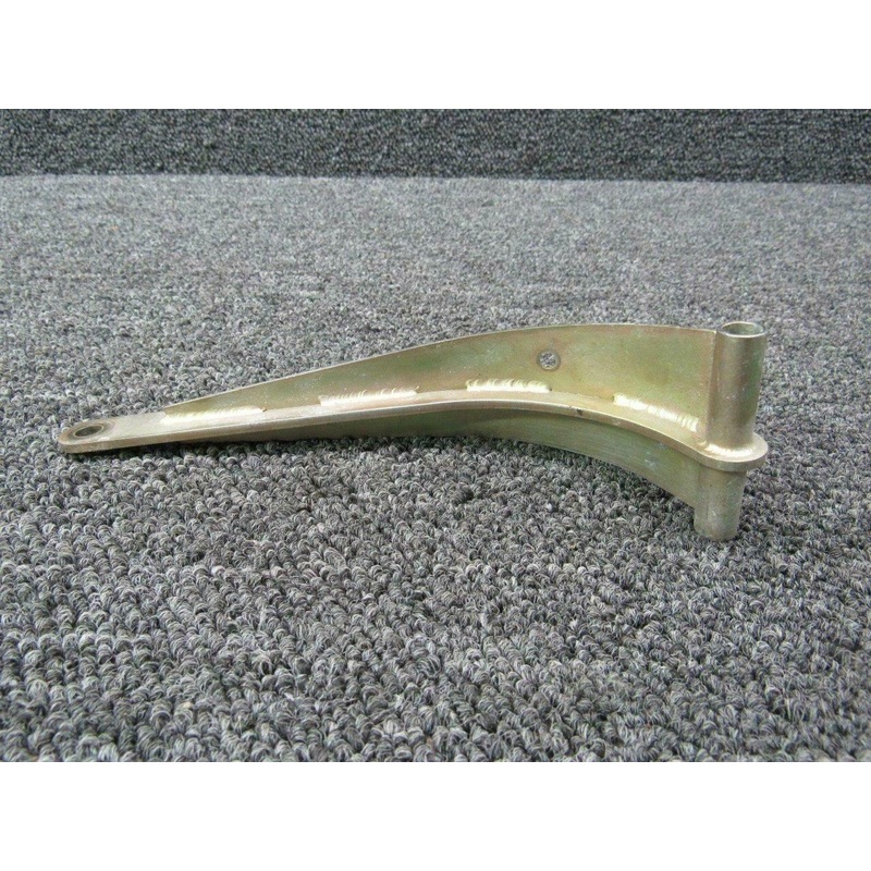 29126-001 Cirrus SR20 Arm Weldment AC Compressor