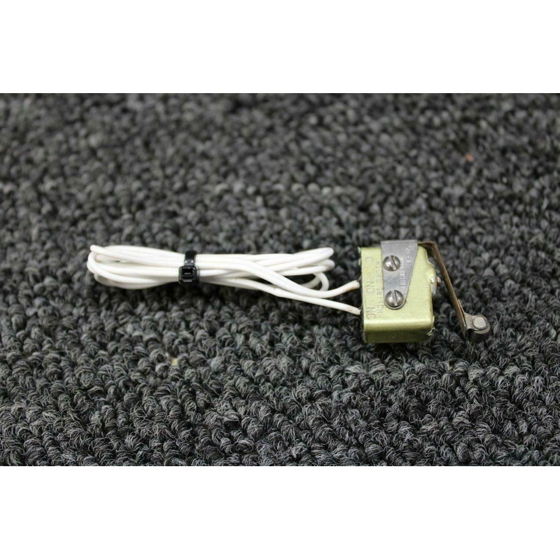 ISE1-3 (Use: S2088-4) Rockwell 112B Switch Main Gear Uplock (Volts: 14)