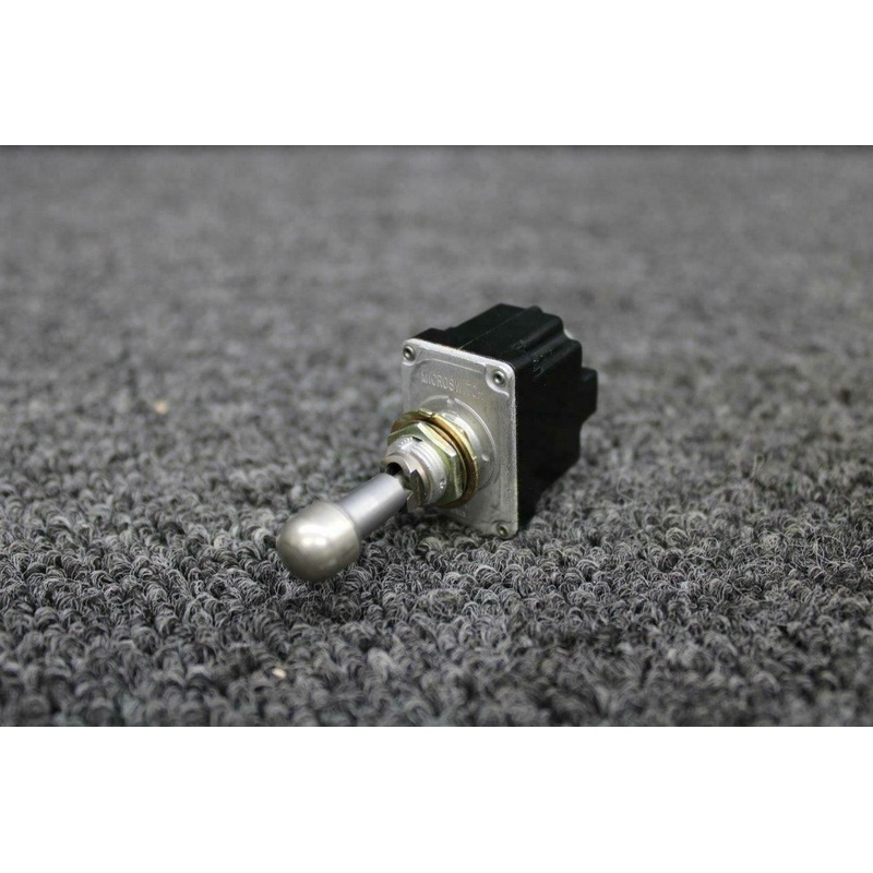 MS27408-1N Beech A36 Switch Aux Fuel Pump (Volts: 28)