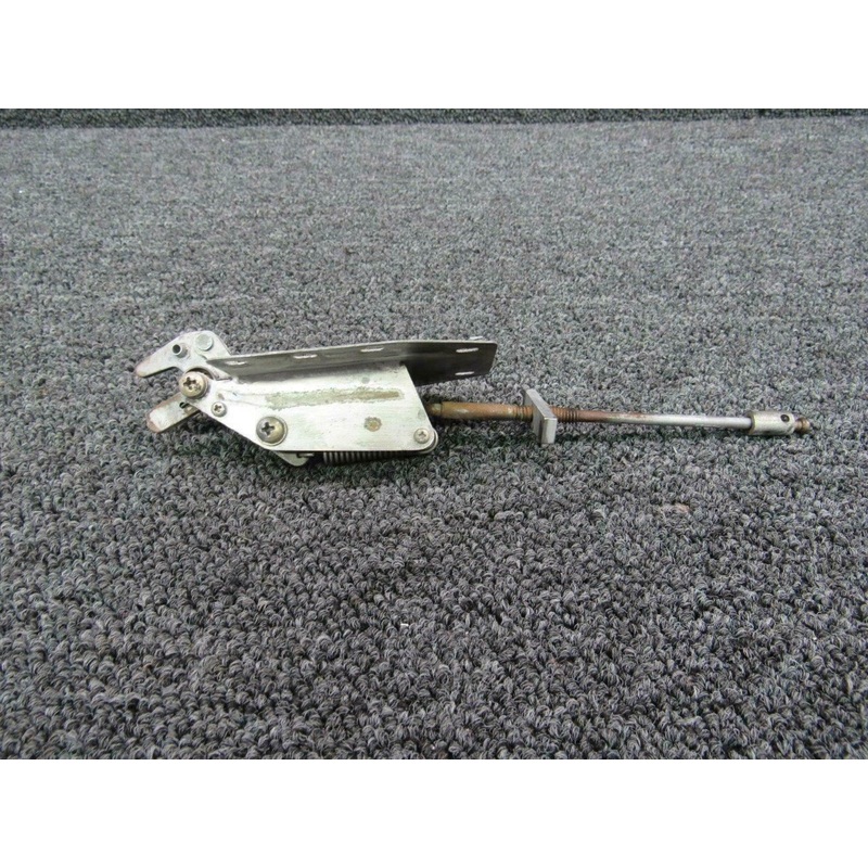 43700-502 Rockwell 112 / 114 Cabin Door Latch Assy RH