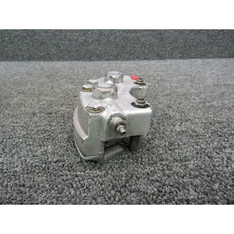 551-725 (Alt: 30-83A) Piper Cleveland Brake Assy