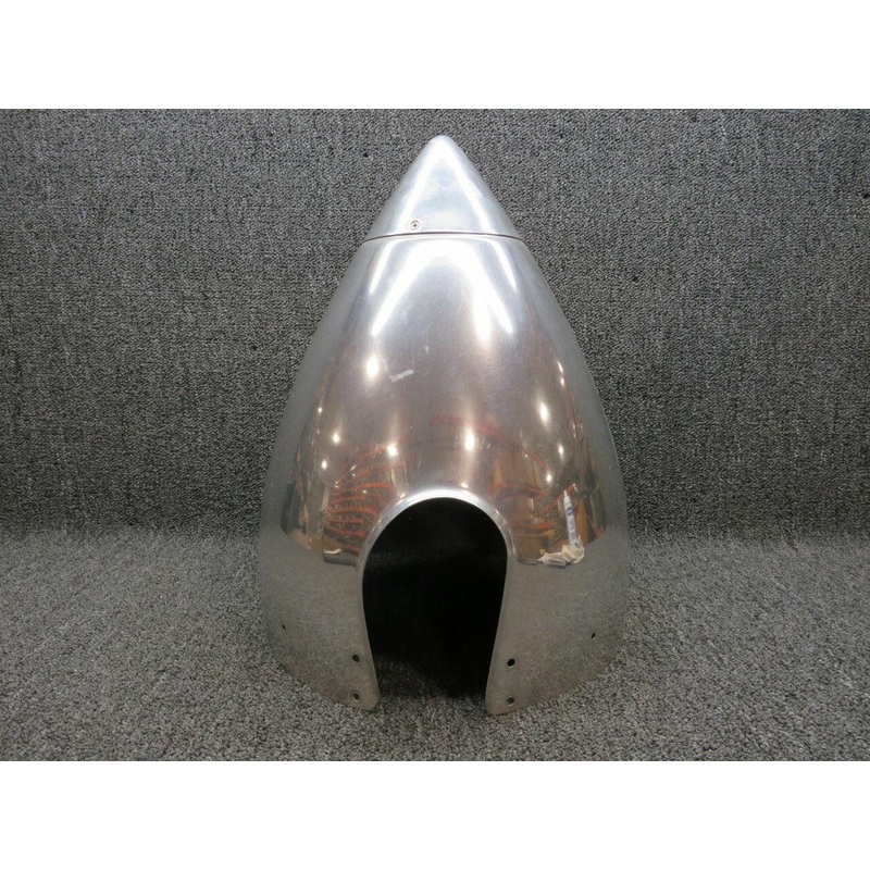 C2285-6 / B3242P Beechcraft  58 3-Blade Propeller Spinner Dome W/ Cap
