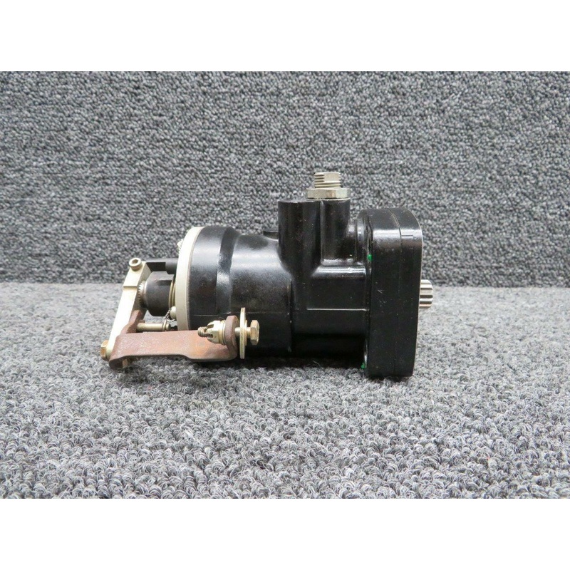 C290D3-J/T9 Continental IO-520-FCD McCauley Propeller Governor (Prop Struck)