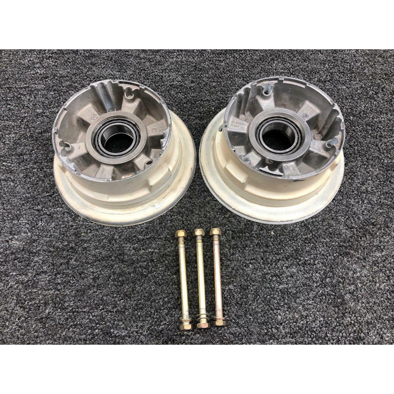 D-30660-2 (Alt: C163006-0103) Cessna A185F McCauley Main Wheel Assembly 6.00×6