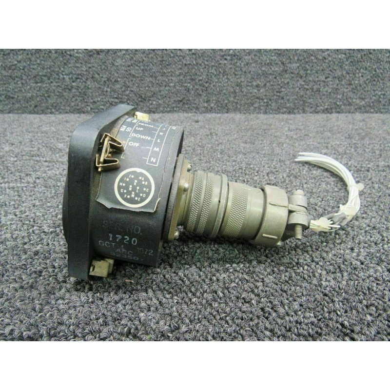 MS3102A-20-27P (Alt: 32350) ARC Course Selector Indicator