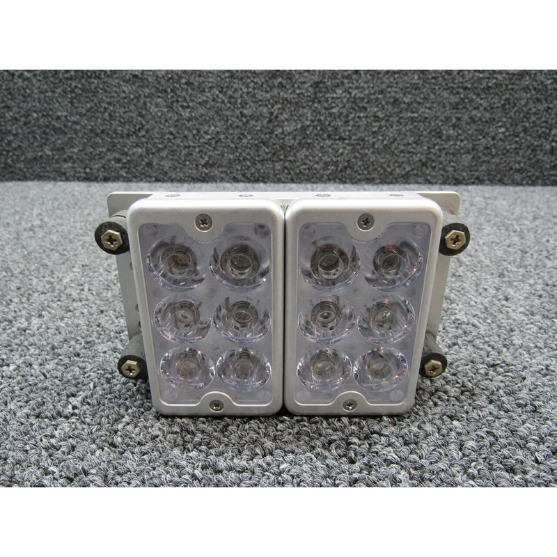 01-0771262-00 (USE: 7126200) Cirrus SR22T Whelen LED Recognition Light (Volts: 28) (Hours: 695.5)