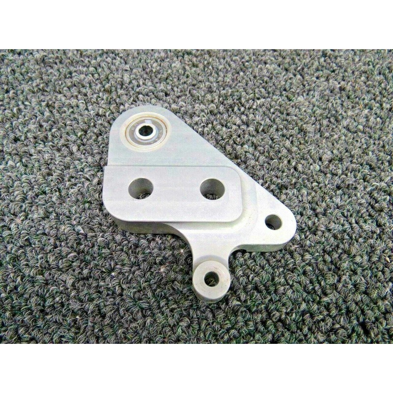 14908-001 Cirrus SR20 Aft Elevator Bellcrank Assy