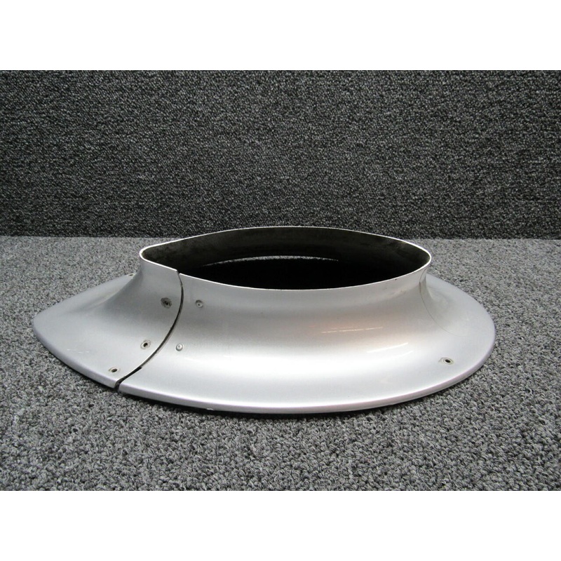 18988-003 Cirrus SR22T Strut Fairing Upper LH (Hours: 695.5)