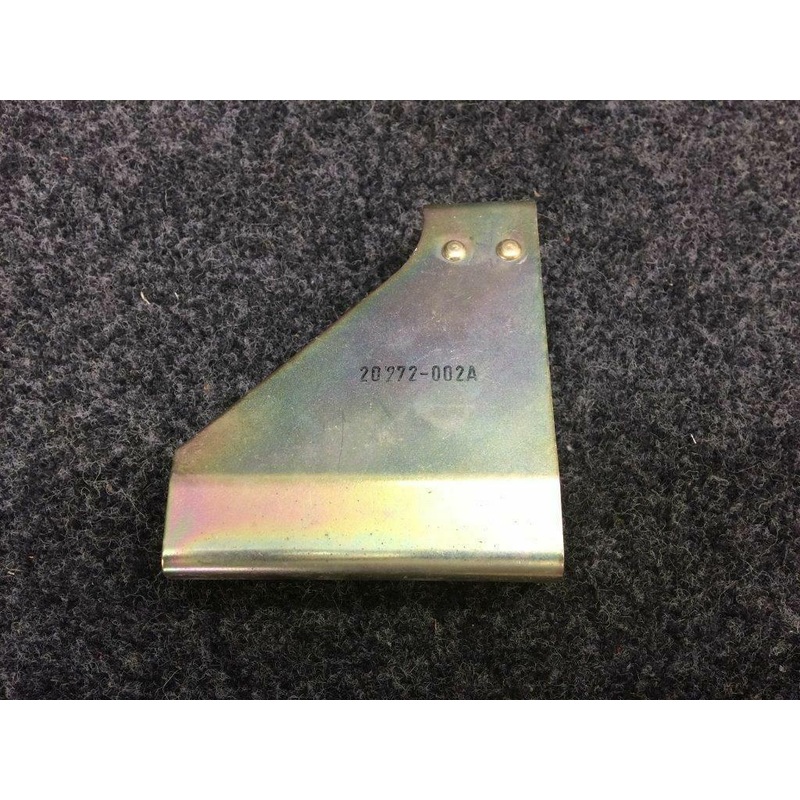20272-002 Cirrus SR22 Cabin Door Attach Bracket RH