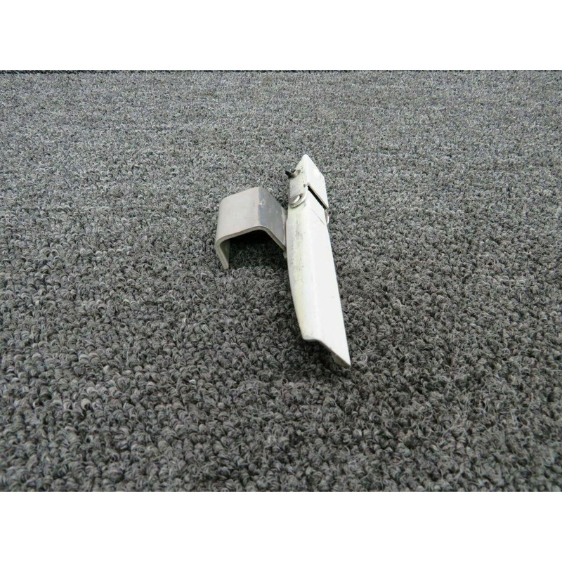 H2109-4 Beech A36 Cowling Handle Assy RH W/ Attachment