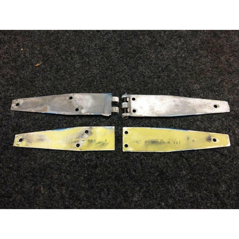 Rockwell 114 Hinge Assy Cabin Door RH LowerP/N 43722-1, & 43722-3