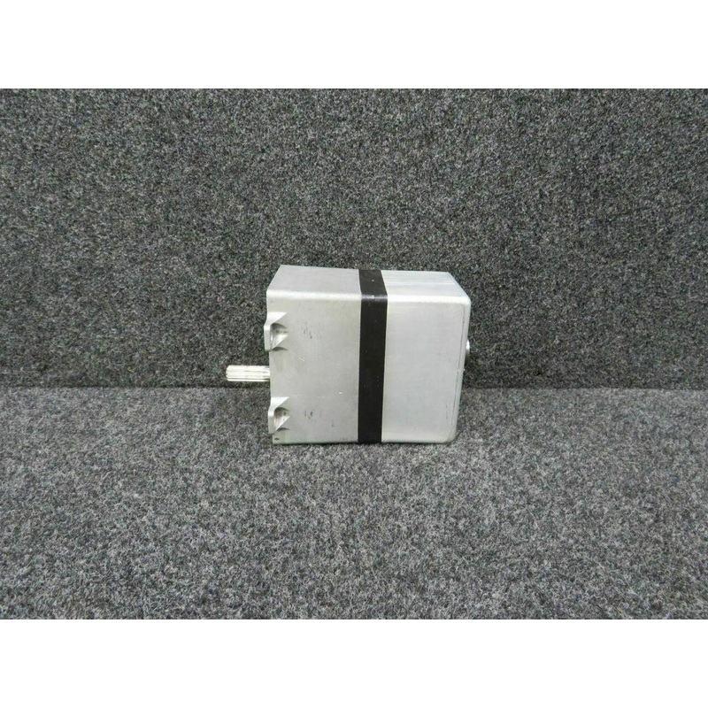 065-0014-11 King Radio KSA-370 Servo Actuator (28V) (W/ 8130-3) (C20)