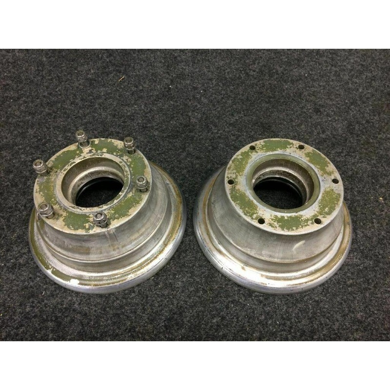 551-791 (Alt: 40-140) Piper PA-31T Cheyenne Cleveland Nose Wheel Assy