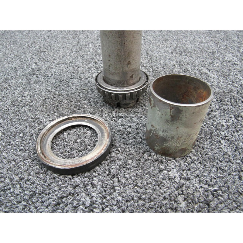Beechcraft A23 Axle Assembly Nose Gear