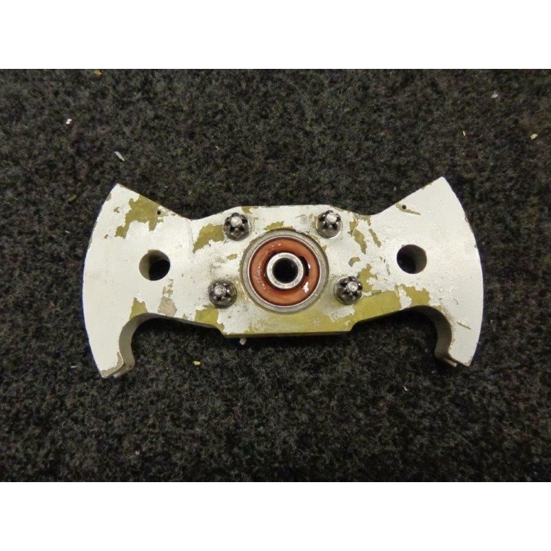002-524026-3 Beech 58 Rudder Bellcrank Assembly
