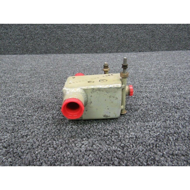 635015-502 (Alt: 635014-2) Rockwell Commander 114 Sump Tank Assy RH