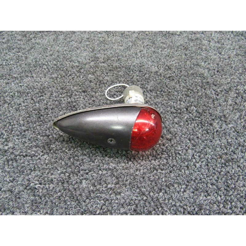 01-0770001-51 (Alt: A039-21) Whelen W1285-PR-14V Position Light (14V, Red)