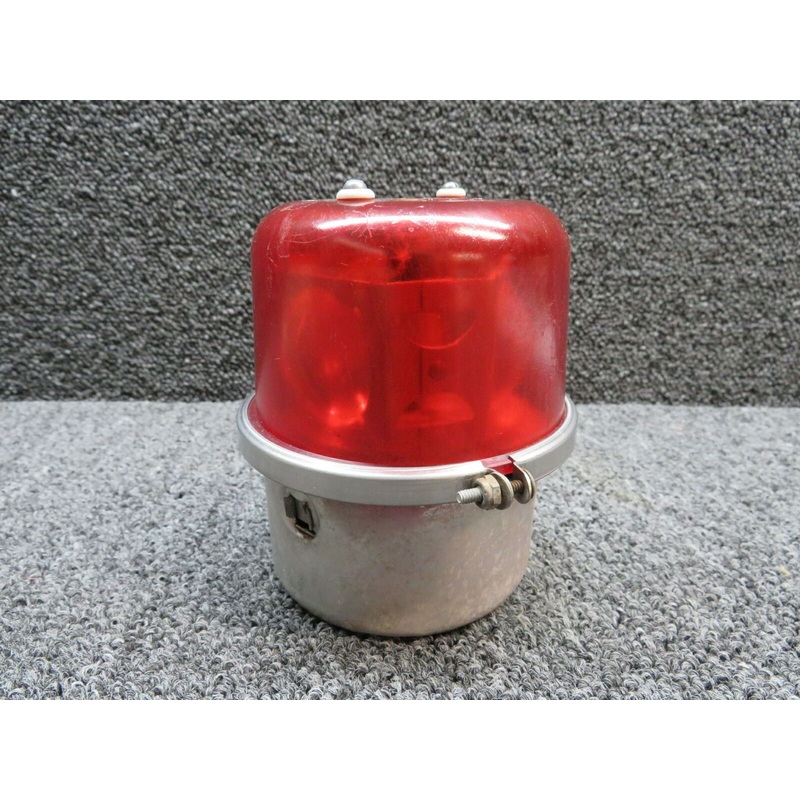 0700120-1 Cessna 210B Whelen Rotating Beacon (Volts: 14)
