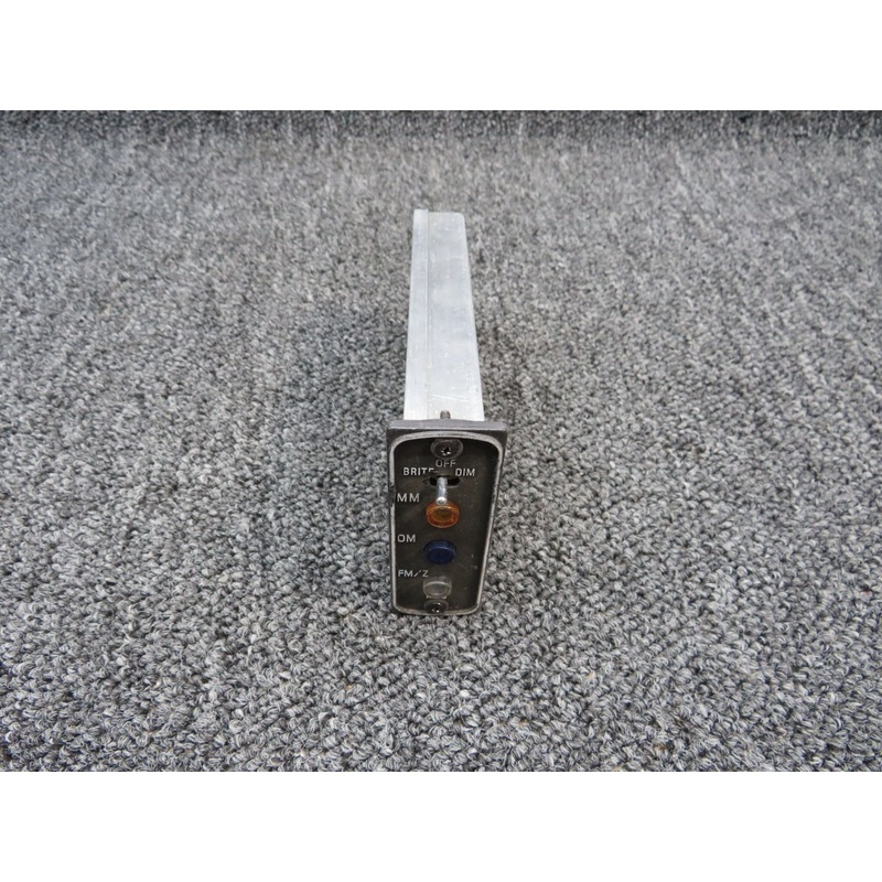 066-1065-00 King Radio KR-22 Marker Beacon Receiver has Mod (Vertical, 14,28V)
