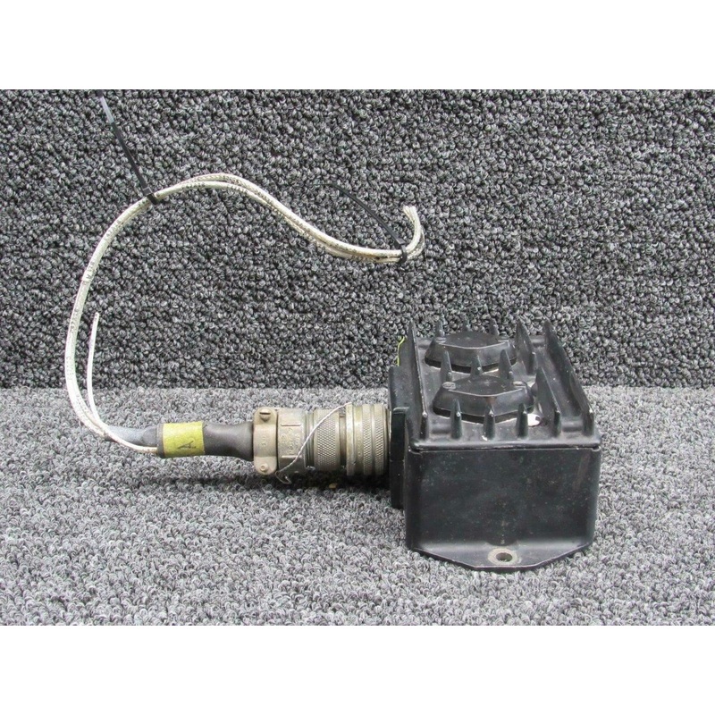 080-2438-01 (M/N: 4176) Beech 95-B55 OECO Voltage Regulator