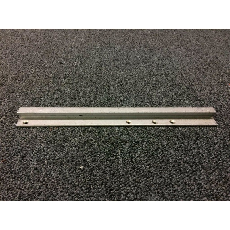 002-430021-39 Beech V35B Inboard / Outboard Seat Track Passenger Seat