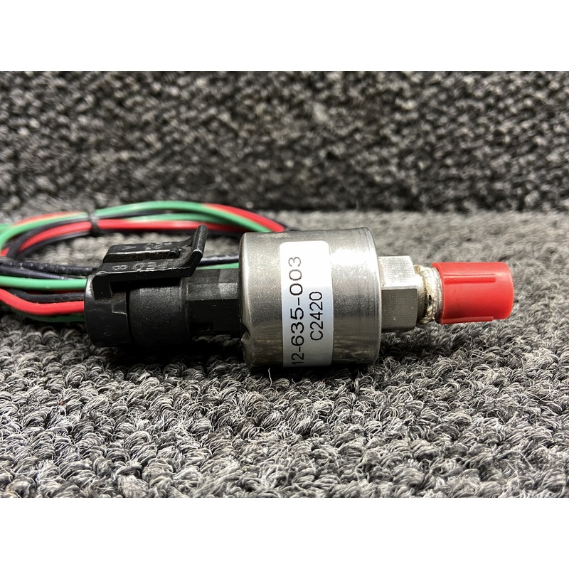 12-635-003 Cirrus SR20 Oil Pressure Transducer