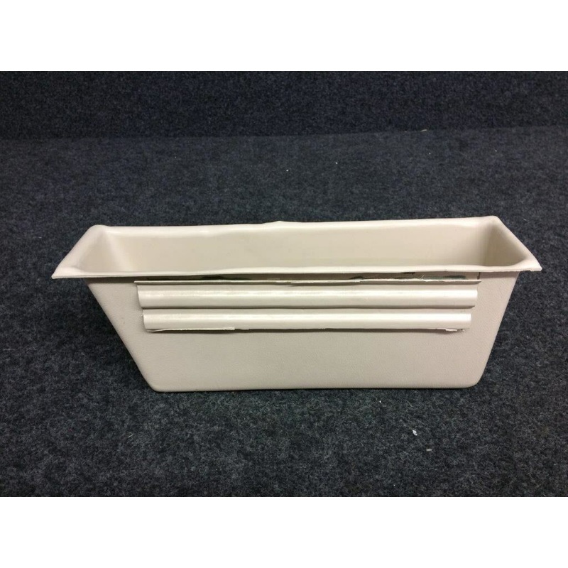 12219-002 Cirrus SR22 Glovebox Assy