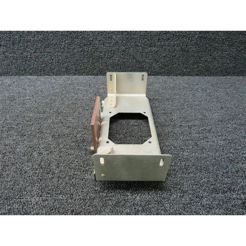 200-1767-00 Beech A-36 Honeywell Auto Pilot Bracket Assembly