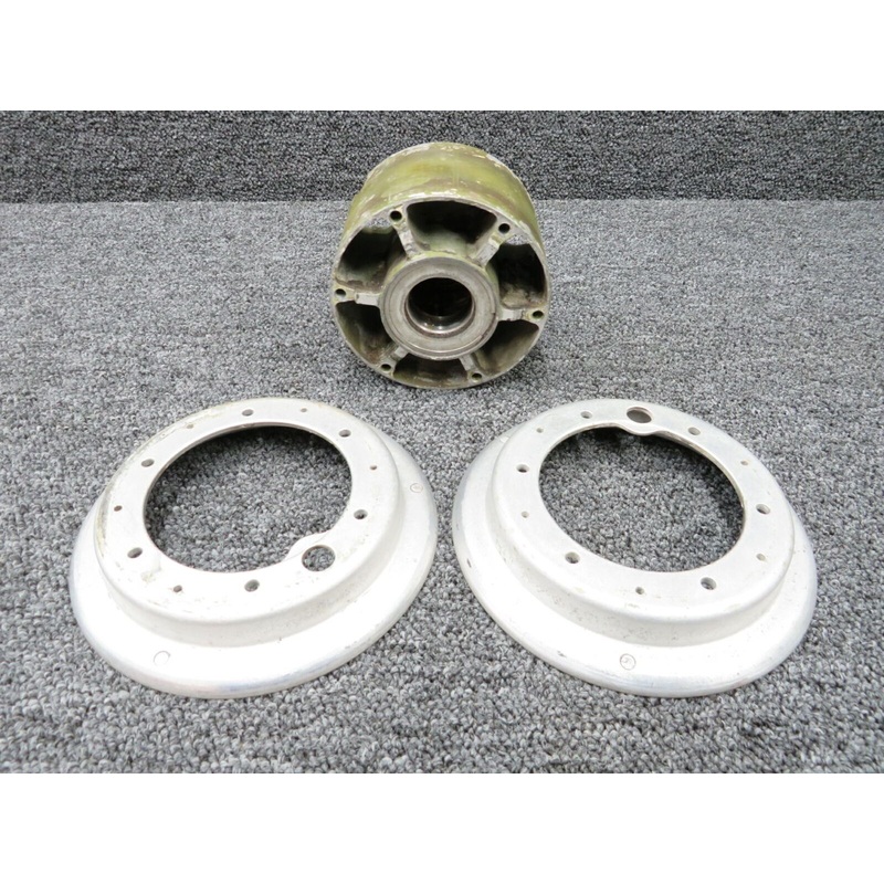C163002-0101 (USE: D30660-1) McCauley Main Wheel Assembly