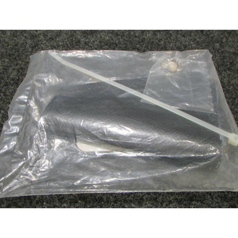 055-L12 Beech Nose Steering Rod Dust Boot (SA)