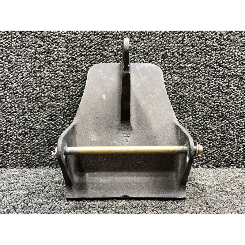 12321-002 Cirrus SR22 Rudder Pedal