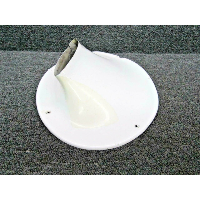 18988-004 Cirrus SR20 Main Gear Strut Fairing Upper RH