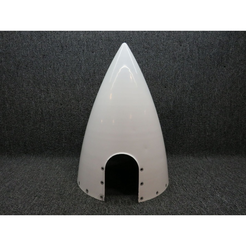 D-4986 McCauley 3 Blade Propeller Spinner Assembly (Hail)