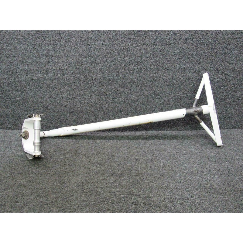 18632-004 / 11638-004 Cirrus SR20 Nose Landing Gear Strut Assy W/ Fork