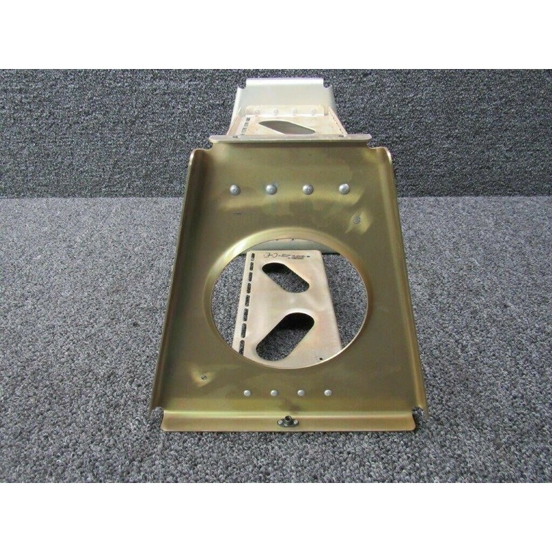 3940388-16 Cessna 182T G1000 Tray-Nav III