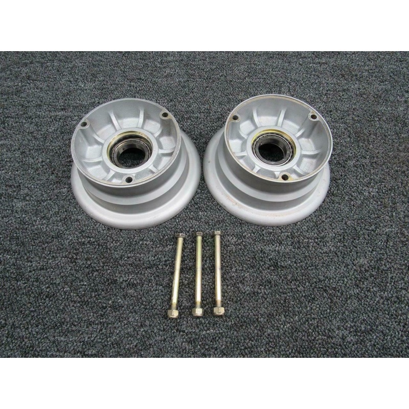 40-97D Stinson 108-3 Cleveland 6.00X6 Main Wheel Assy