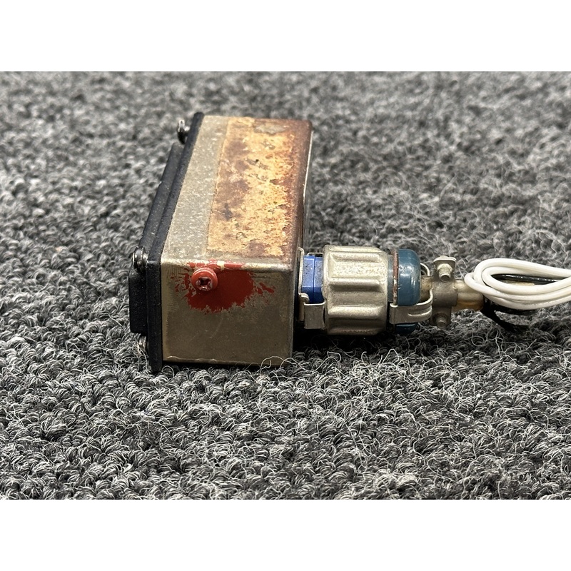 071-0003-00 King Radio KA-40 Remote Light Adapter