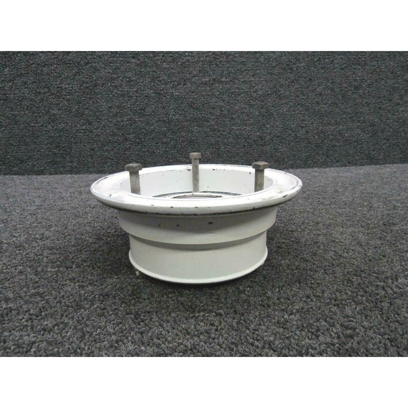 161-30 (Alt: 36-8001-5) Beech A36 Cleveland Main Gear Inner Wheel Half Assy