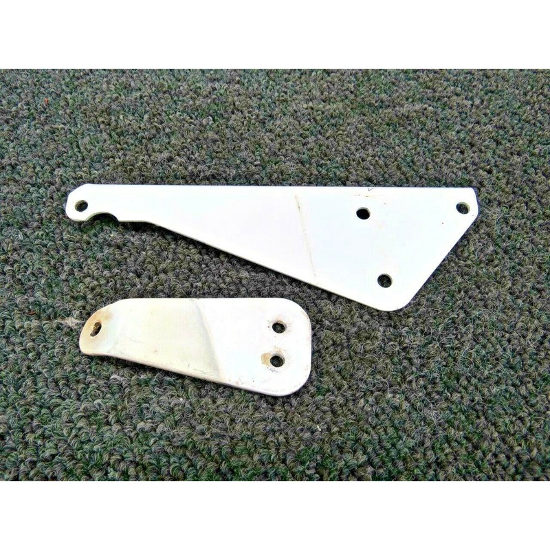 29200-002 / 20155-008 Cirrus SR20 Continental IO-360-ES Exhaust Bracket RH