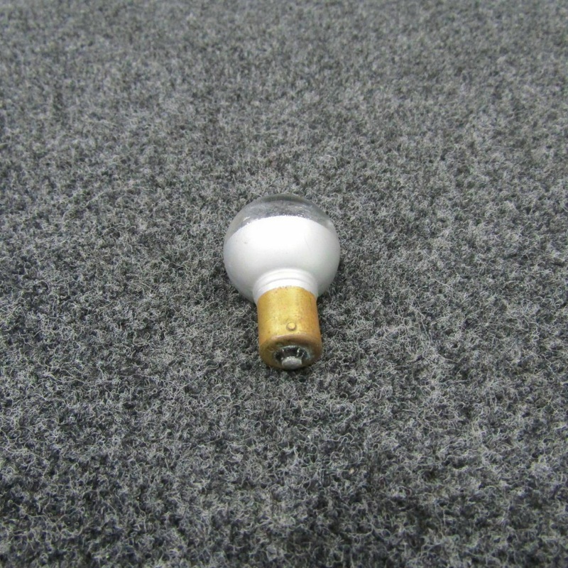 A-7512-24 Grimes Lamp 28 Volt, 26 Watt (NEW OLD STOCK) (C20)