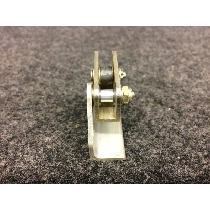 12160-004 / 12158-002 Cirrus SR22 Cabin Door RH Channel Bracket W/ Spring