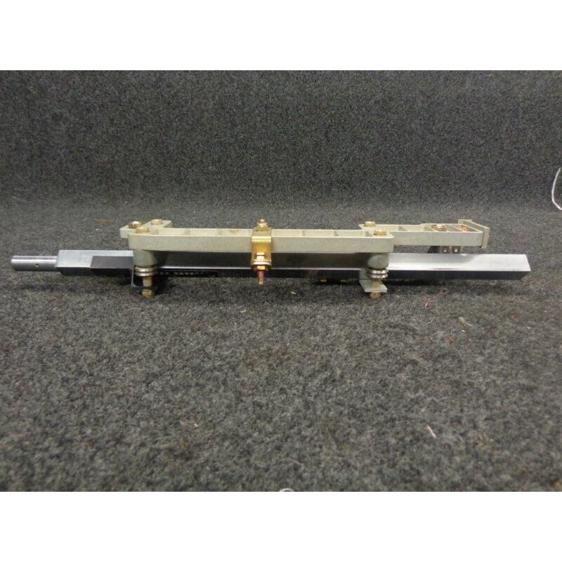 14934-001 Cirrus SR20 Yoke Assy LH